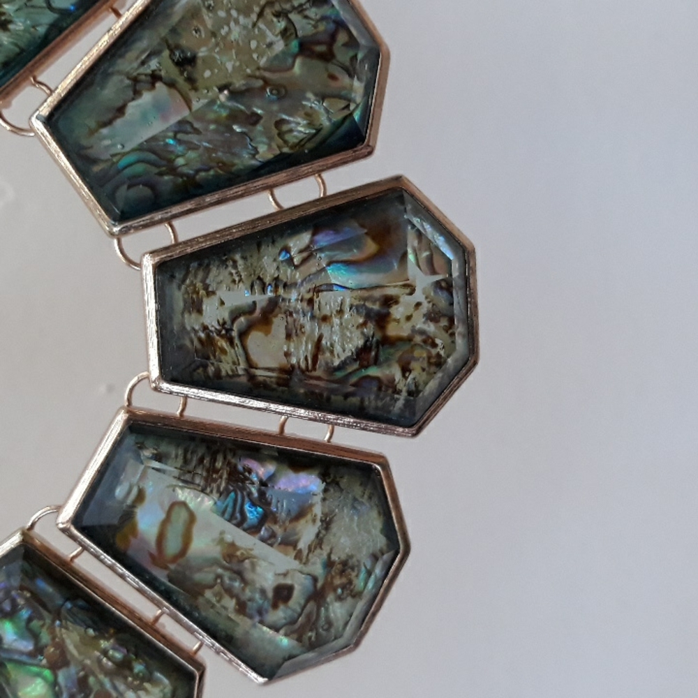 Shell Statement Necklace - Picture 8 of 12